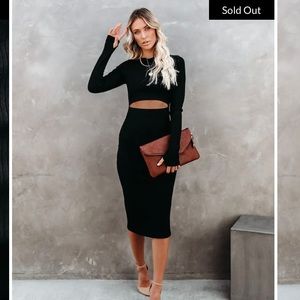 Vici Ribbed Cut-Out Midi Dress. Black. Small